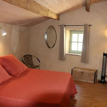 Holiday home Maison, Charme, Vieilles Pierres